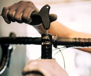 Novedades del ciclismo mantienen a aficionados, atletas y profesionales al tanto de competencias, innovaciones en equipamiento y cambios en reglas o equipos, fomentando el interés, la participación y el crecimiento del deporte a nivel global. Mantenete al dia con nuestra pasion por el ciclismo...!
